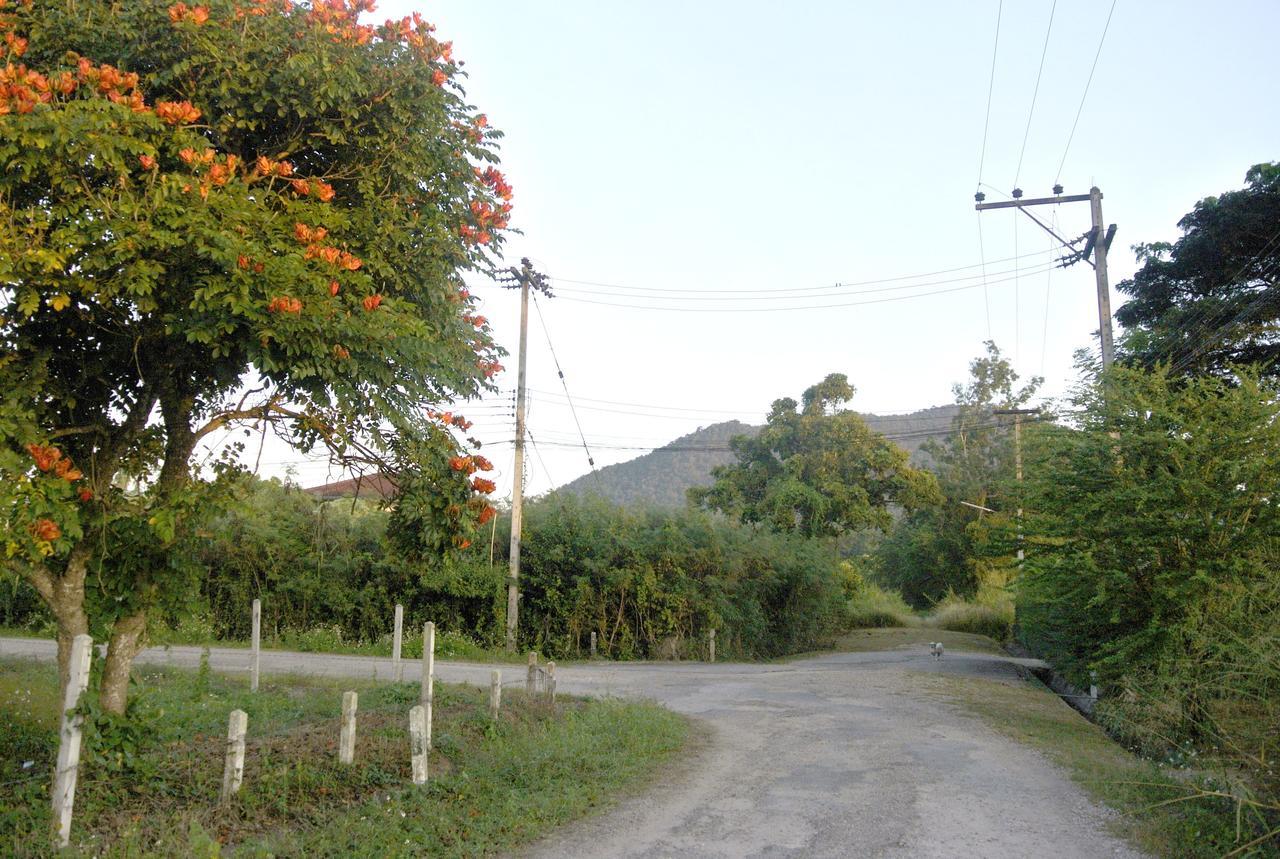 Jamjuree Garden Bed & Breakfast Ban Thung Ma Nieo Ngoại thất bức ảnh